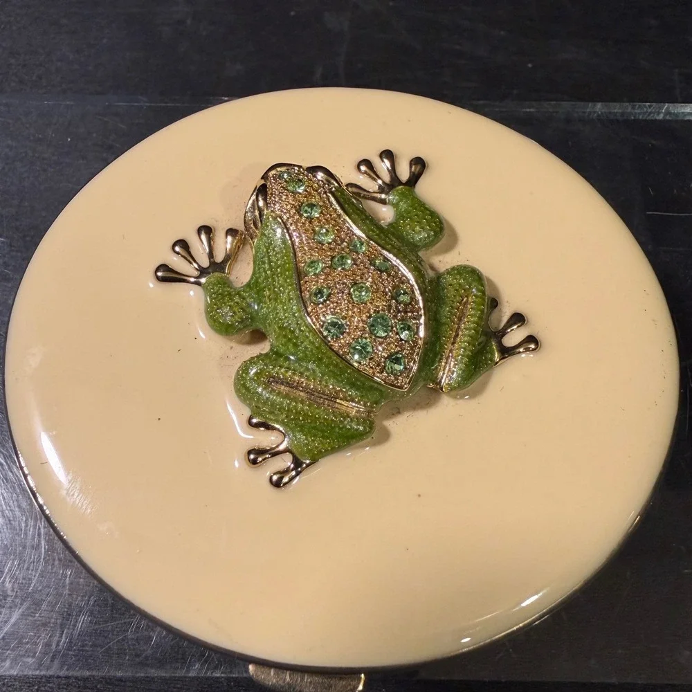 Saks Fifth Avenue Vintage Frog Compact Mirror Green Enamel Crystal Cream Gold